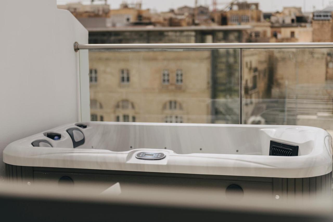 Dock 1 Boutique Hotel Cospicua Екстер'єр фото