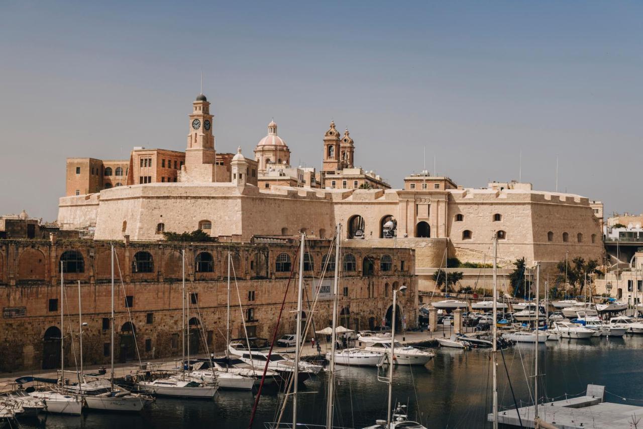Dock 1 Boutique Hotel Cospicua Екстер'єр фото