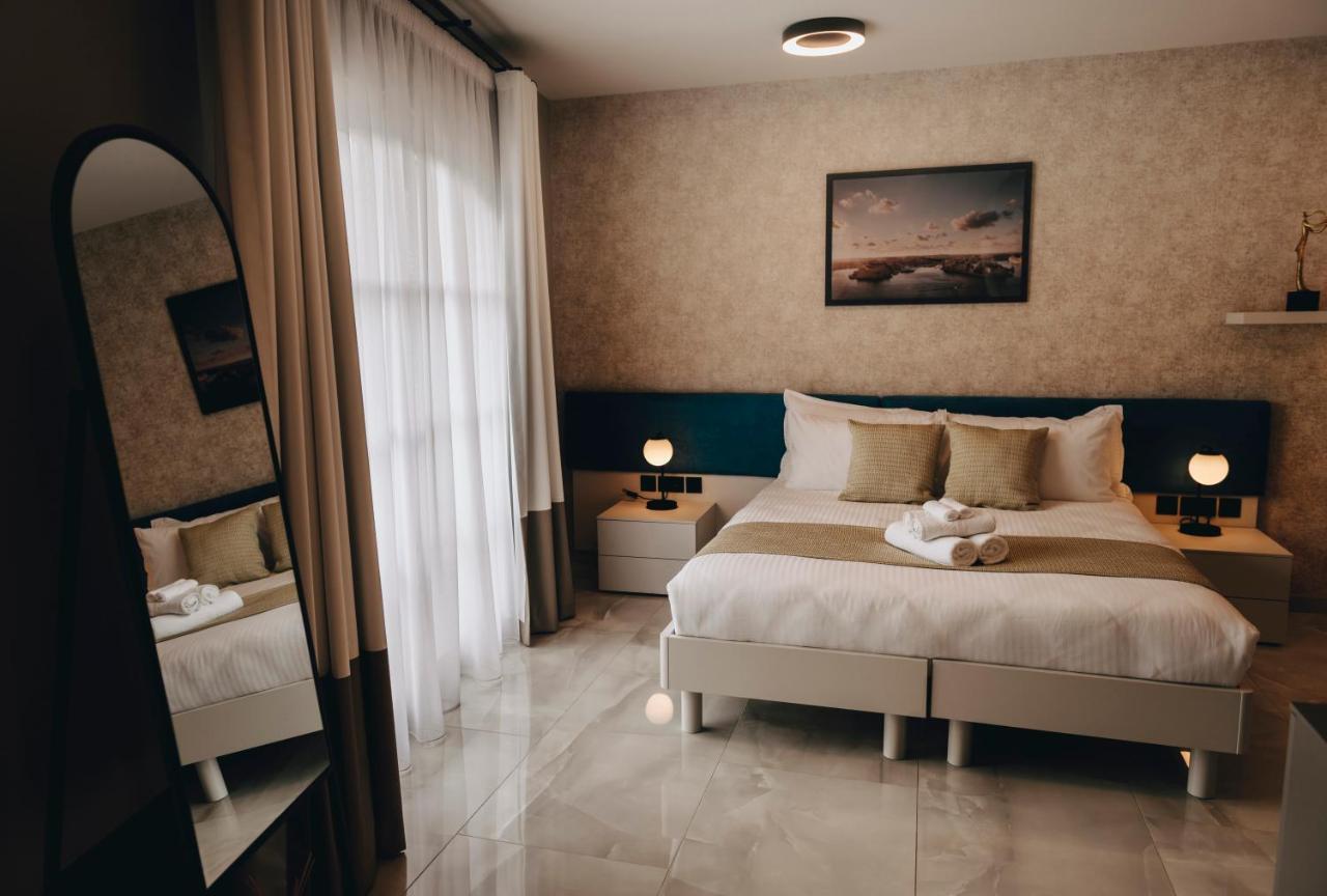 Dock 1 Boutique Hotel Cospicua Екстер'єр фото